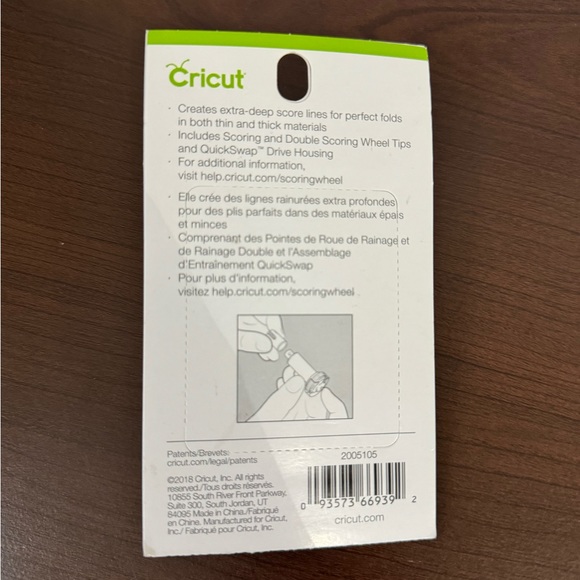 Cricut Scoring Wheel Combo Pack - Picture 2 of 2